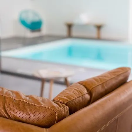 Couette-café Pradelle Et Swimming Pool 2*