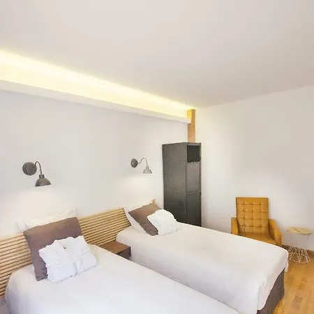 普拉得尔泳池别墅住宿加早餐旅馆 2* 克莱蒙费朗