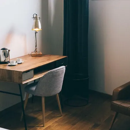 Hotel Pradelle Et Swimming Pool 2*