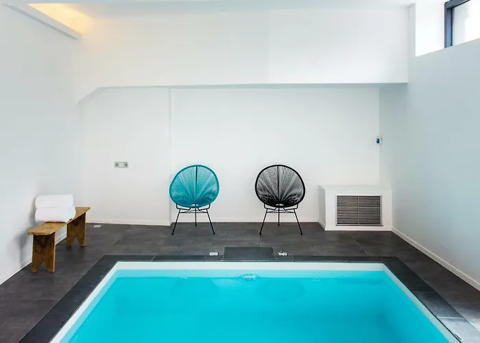 Pradelle Et Swimming Pool Клермон-Ферран