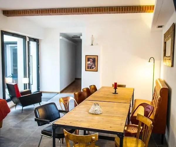 Pradelle Et Swimming Pool Hotel Clermont-Ferrand