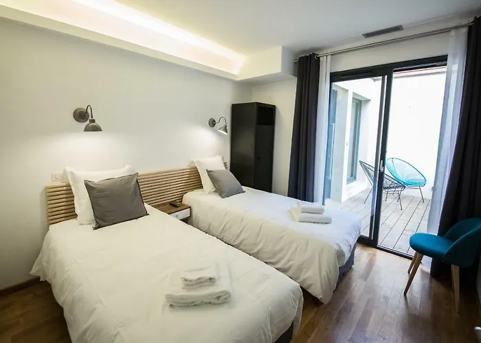 Pradelle Et Swimming Pool Клермон-Ферран