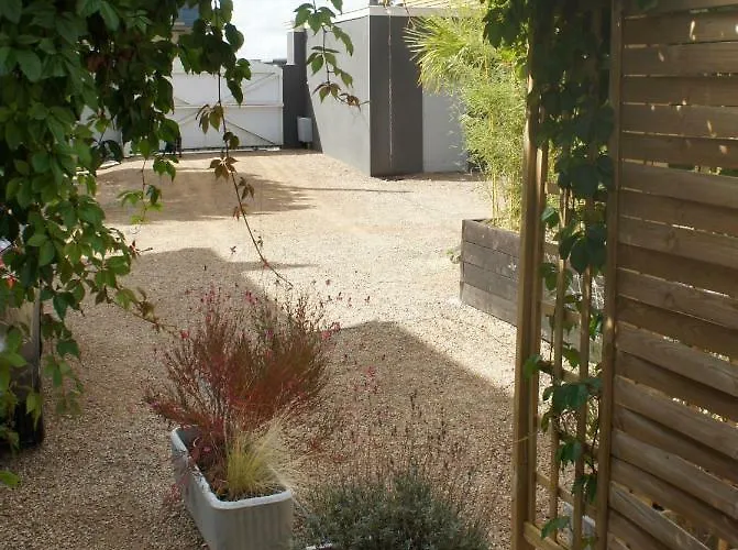 Pradelle Et Swimming Pool Клермон-Ферран